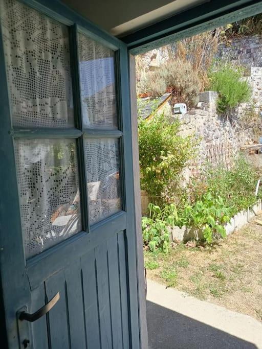 L'Atelier-Chambrette Dans Le Jardin Avec Salle De Bains, Sans Cuisine Troo Exterior photo